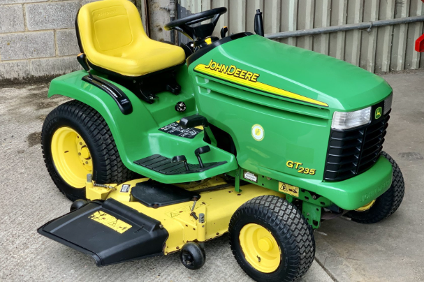 identifying and resolving john deere gt235 problems
